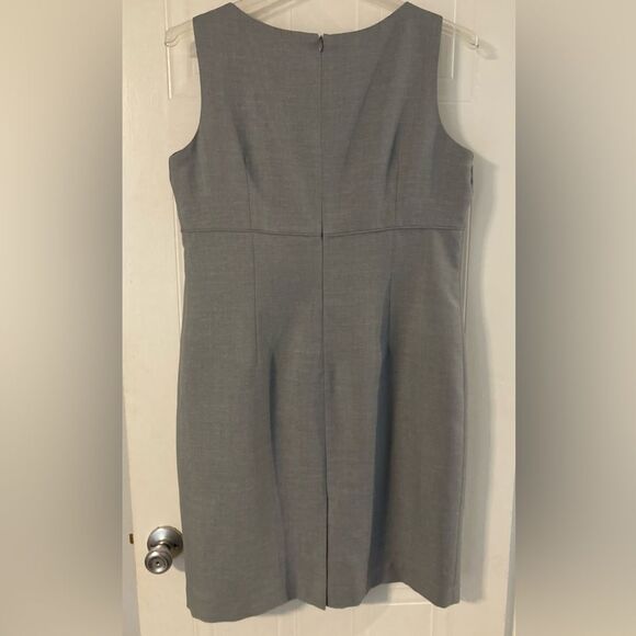 JONES STUDIO Career Evening Out Sleeveless Mini Sheath Gray Below Knee Size 14 - Picture 2 of 11